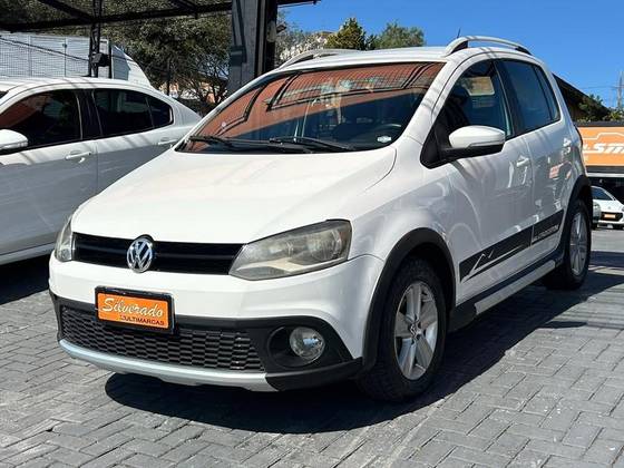 VOLKSWAGEN CROSSFOX 1.6 MI FLEX 8V 4P MANUAL VOLKSWAGEN CROSSFOX 1.6 MI FLEX 8V 4P MANUAL